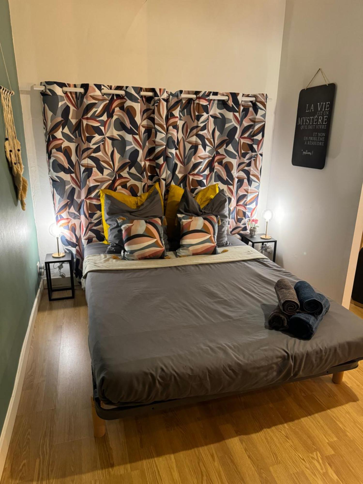 קרקסון Charmant Appartement Climatise Aux Pieds De La Cite מראה חיצוני תמונה