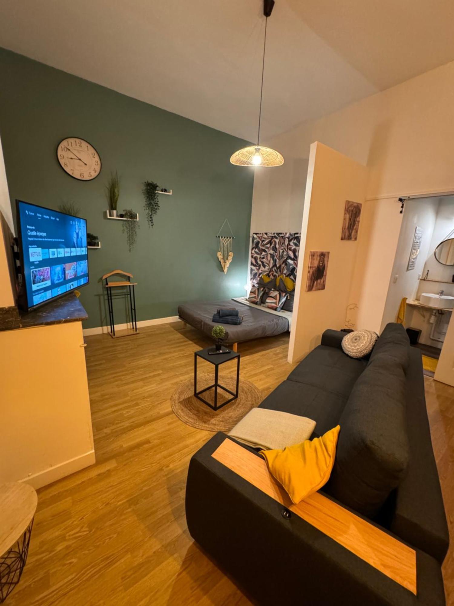 קרקסון Charmant Appartement Climatise Aux Pieds De La Cite מראה חיצוני תמונה